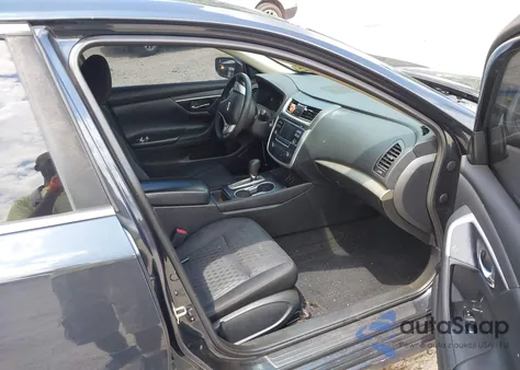 2018 Nissan Altima 2.5 S z USA, uszkodzony, nr VIN 1N4AL3AP1JC190972